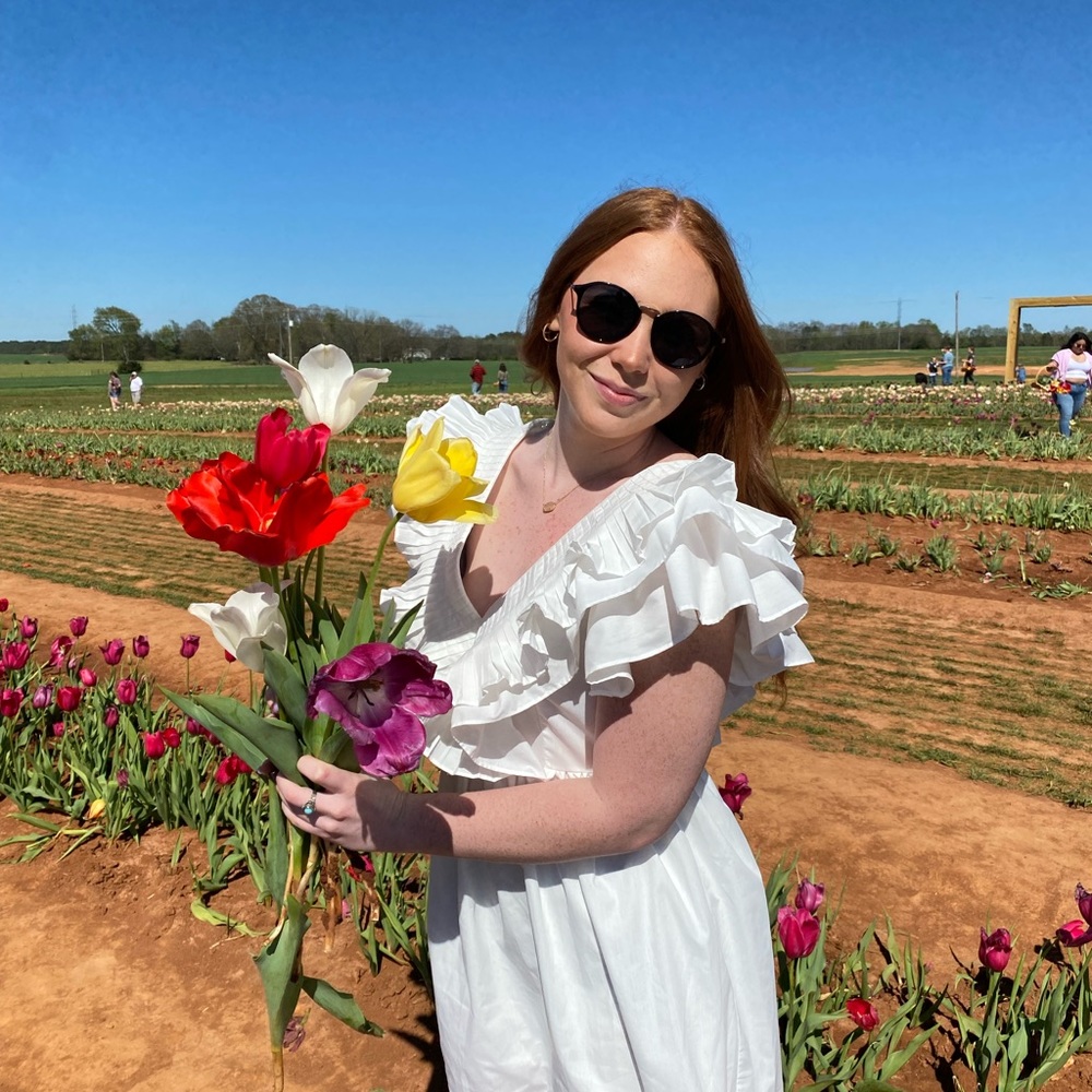 Meet your Posher, Lauren